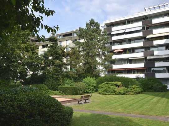 gut aufgeteilte 3-Zimmer-Wohnung mit Tiefgaragenstellplatz und Balkon