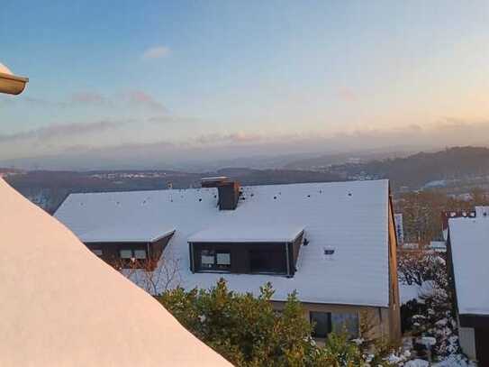 Herdecke-Schraberg: Leerstehende Panorama-Wohnung mit traumhaftem Ausblick und West-Balkon