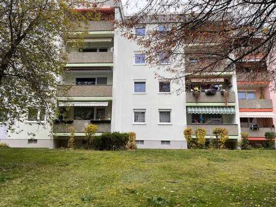 Geschmackvolle 2-Raum-Wohnung mit Balkon in Nürnberg