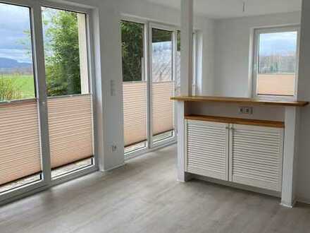 Freundliche 2-Zimmer-Terrassenwohnung mit Terrasse in Lage