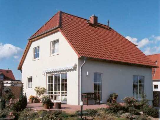 Mit Uns können Sie ihr Haus planen wie Sie möchten...ELM BAU GmbH 035184385787