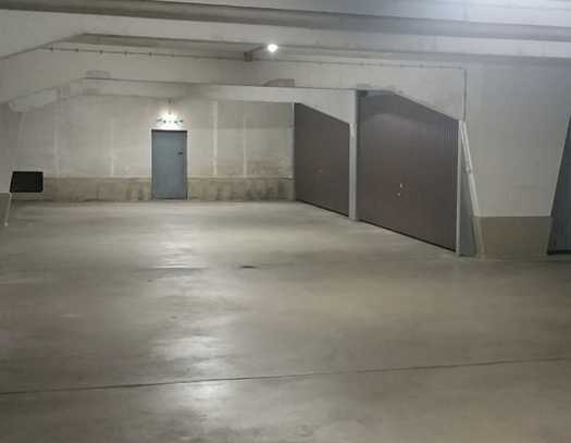 4 - Tiefgaragenstellplätze in Bogenhausen