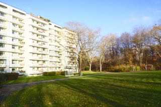 Lichtdurchflutete 2-Zimmer-Wohnung mit hervorragender Raumaufteilung in der Nähe des Einkaufszentrum