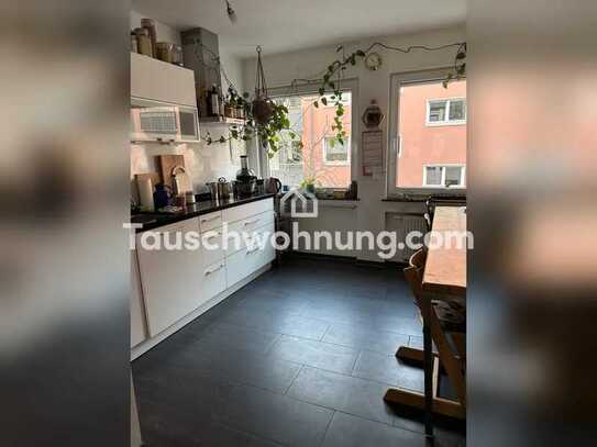 Tauschwohnung: Große 4 Zimmer Wohnung mit 16qm Balkon im Herzen von Nippes