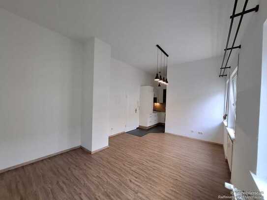 Schönes Apartment mit neuer Einbauküche in Augsburg -Kriegshaber zu verkaufen.