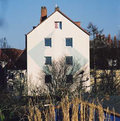 Grundsanierte 2 Zimmerwohnung mit EBK und Balkon