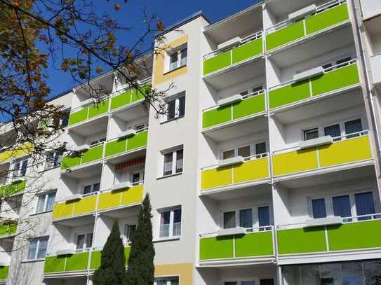 Schöne 2 Zimmer-Wohnung mit 2 Balkonen