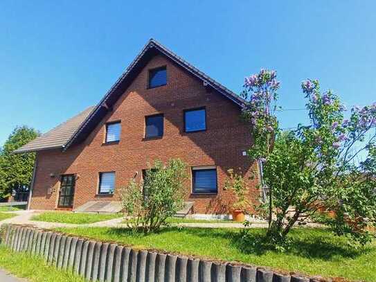 Einfamilienhaus mit vielen Extras sucht nette Mieter