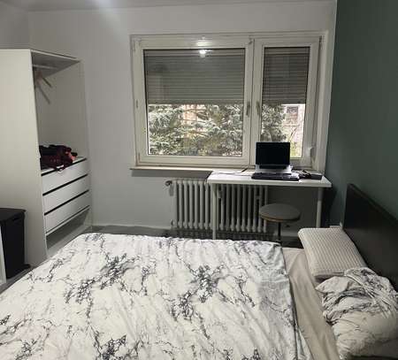 Mietdetails: 3-Zimmer-Wohnung mit Balkon und Möbelübernahme im 2. OG