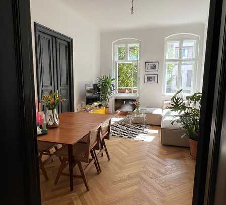 Traumhafte 3 Zimmer Altbau Wohnung. Untermietvertrag. Inkl. Küche aber ohne Möbel