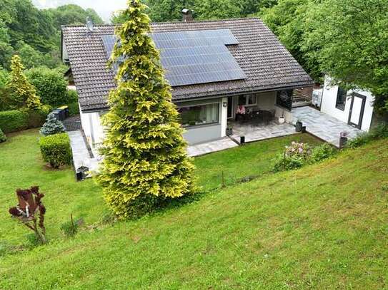 Idylle am Naturschutzgebiet in idealer Lage mit viel Platz für die Familie