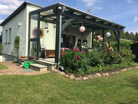 Charmanter Bungalow mit Modernisierungen und idyllischer Lage in der Nähe des Rudower Sees