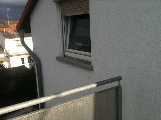 2-ZKB-Singlewohnung mit Balkon