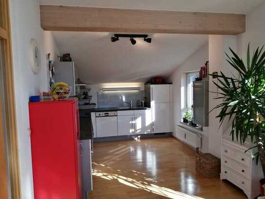 Stilvolle, 3-Zimmer-Penthouse-Wohnung, in Rosenheim-Süd