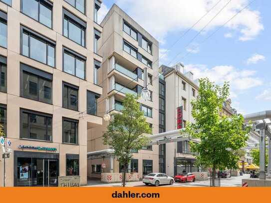 Geschmackvoll möbliertes Drei-Zimmer-Luxus-Apartment in Top City-Lage auf 96 m² mit Loggia