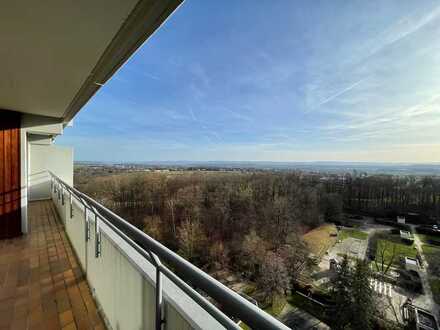Sonnige 4,5-Zimmer-Wohnung mit Balkon in Stuttgart-Asemwald (sofort frei)