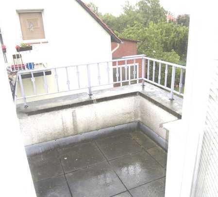 Wohnen in BS-Lehndorf! 2 Zi.-Dachg.-Whg. mit kleinem Balkon