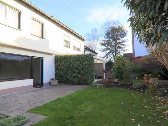 Gepflegtes Reihenendhaus mit Sonnengarten, Einbauküche und Garage in ruhiger, gewachsener Wohnlage