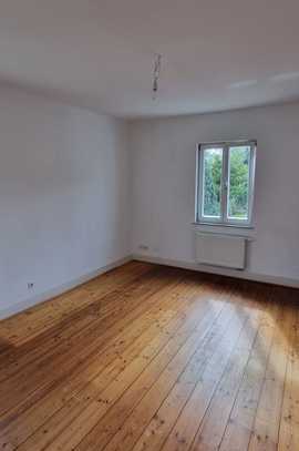 525 € - 16 m² - 1.0 Zi.