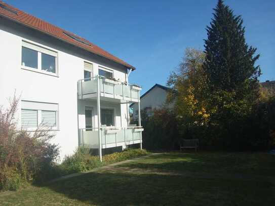 Sonnige 3-Raum-Wohnung mit Balkon in Bielefeld