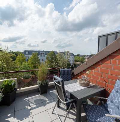 PROVISIONSFREI Neuss Stadionviertel Top 3-Zimmer Maisonette-Wohnung mit Balkon