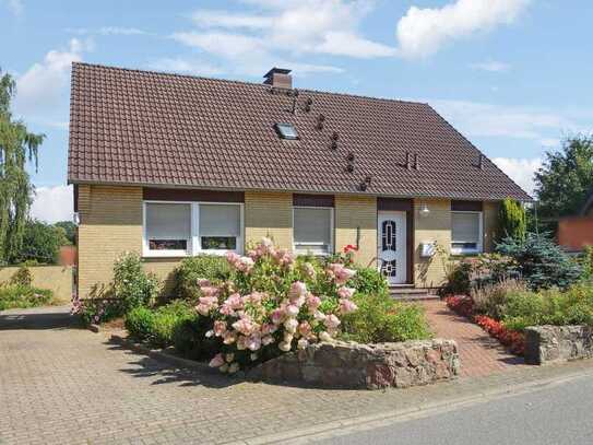 Einfamilienhaus (ggfs. mit Einliegerwohnung) in ruhiger Wohnlage in Burg / Dithmarschen