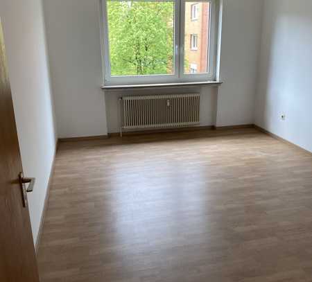 Freundliche und gepflegte 3-Raum-Wohnung mit EBK in Osterholz-Scharmbeck