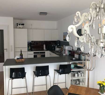 Geräumige, luxuriöse 3 Zimmerwohnung mit Loggia in Güterloh