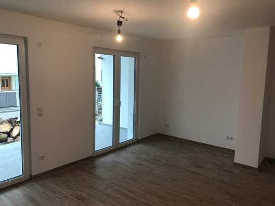 Vermietet wird eine sehr schöne, helle 60 qm große 2-Zimmer-Wohnung in Schwabing-Freimann.