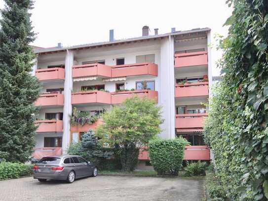 Hübsche 2-Zimmer-Wohnung mit überdachtem Westbalkon im Herzen von Neu-Ulm