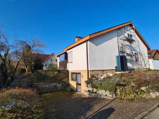 Sehr helle, moderne 3 Zimmerwohnung mit Garten und Balkon in Kusterdingen Mähringen