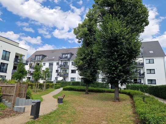 Moderne 3-Zimmer-DG-Wohnung mit EBK und West-Balkon in Hanau