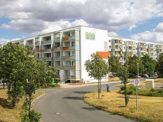 In der Herrichtung, 3 Raumwohnung mit großem Balkon