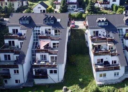 Zwei Zimmer Wohnung mit großer Terrasse und tollem Weitblick