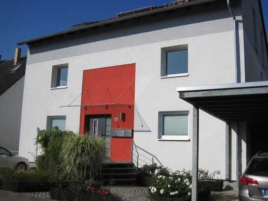 Helle 3-Zi-Wohnung mit großer Loggia und Balkon in Braunschweig-Waggum