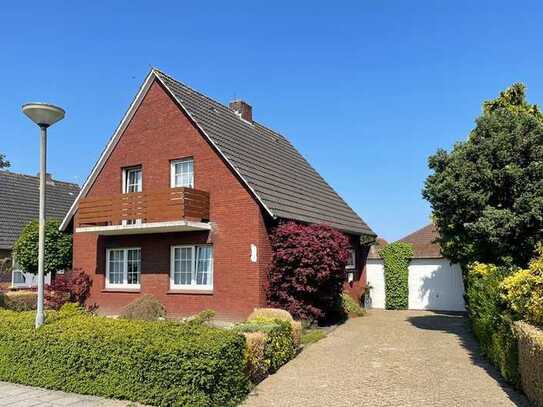 Einfamilienhaus mit Wintergarten und Garage in toller Siedlungslage von Neermoor