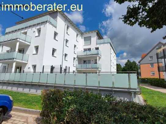 "Anders wohnen als Andere" / Geräumige 2-Zi-Penthouse-Whg mit 92 m² WFL / Süd-Terrasse ca.