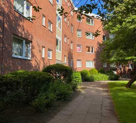 Helle Wohnung mit Balkon!