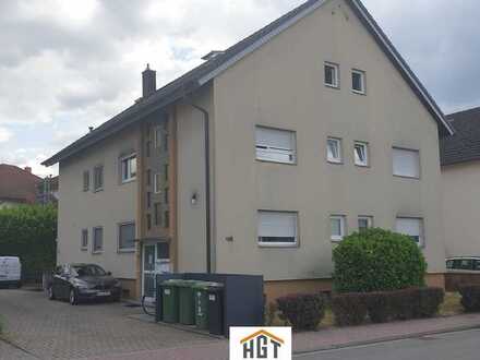 Renovierungsbedürftige 1,5 Zimmer DG Wohnung ohne Balkon