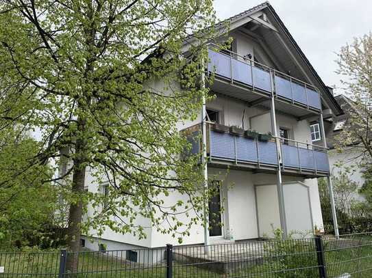 Gepflegte 1-Raum-Wohnung mit Balkon und EBK in München-Perlach