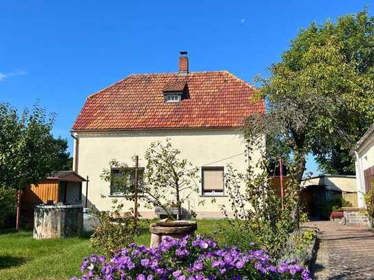 Charmantes Einfamilienhaus in idyllischer Lage