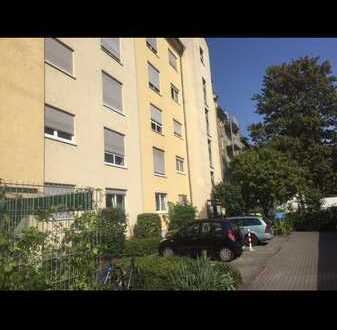 4 Zi. 90qm Wohnung am Offenbacher Westend von Privat zu Vermieten.