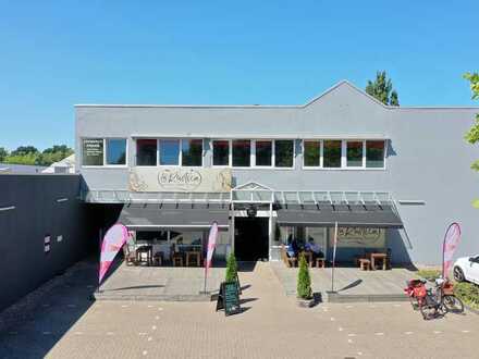 Ihre neuen Gewerbeflächen, ob Praxis, Gastronomie, Büro usw. - alles ist möglich!
