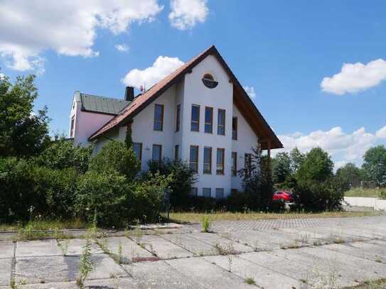 Leerstehender Gewerbekomplex unweit von Dresden