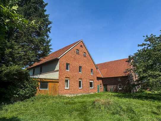 Raus auf´s Land und Ärmel hoch! Bezugsfreies Bauernhaus mit Stallung und Scheune in Halle - Hörste