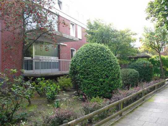 Schöne 2 Zimmer Terrassenwohnung in ruhiger Wohnanlage