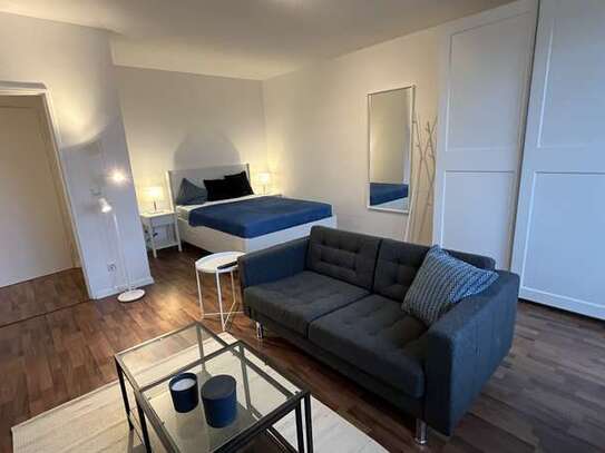 Möblierte 1,5-Zimmer-Wohnung mit Balkon und Garten // cosy furnished Studio-Apartment w Terrace