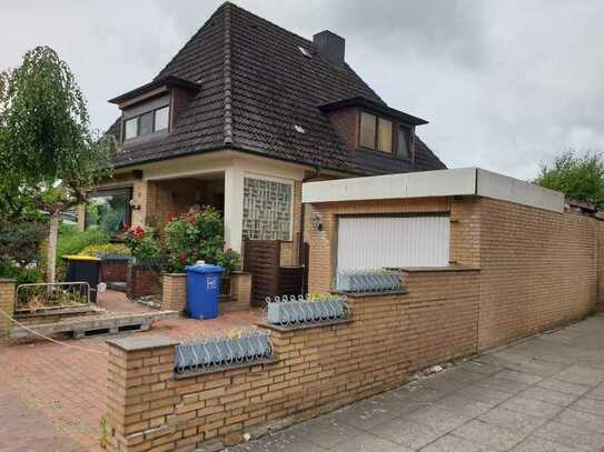 Preis VHB - Zentral gelegenes Mehrfamilienhaus als Rendite/Zinshaus