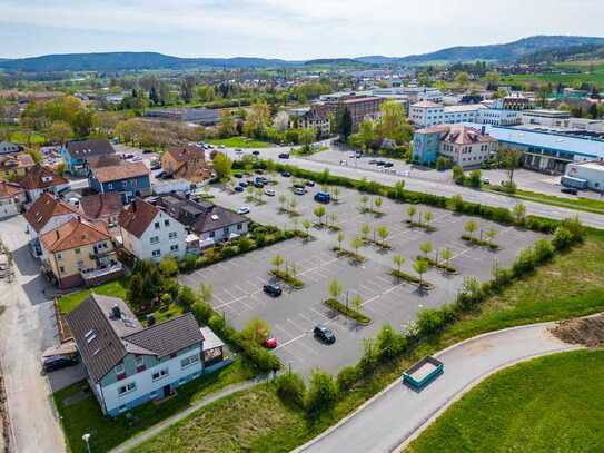 Freistehendes Parkplatzgrundstück