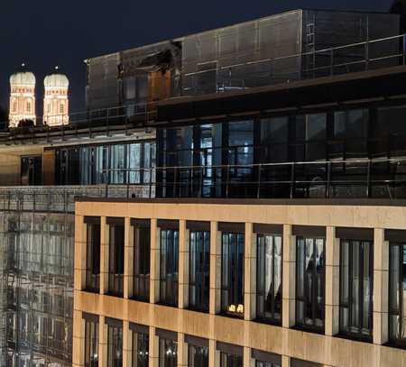 Dachgeschosswohnung mit zwei Terrassen und Blick auf die Frauenkirche